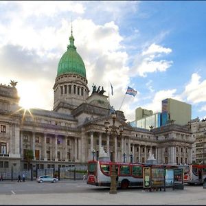 M & S Congreso